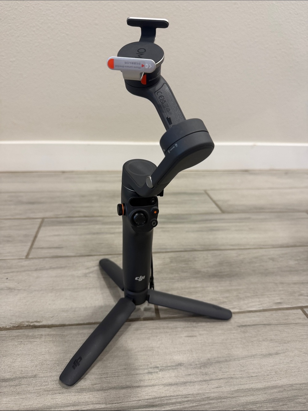 DJI Black Smartphone Gimbal Stabilizer with Foldable Tripod